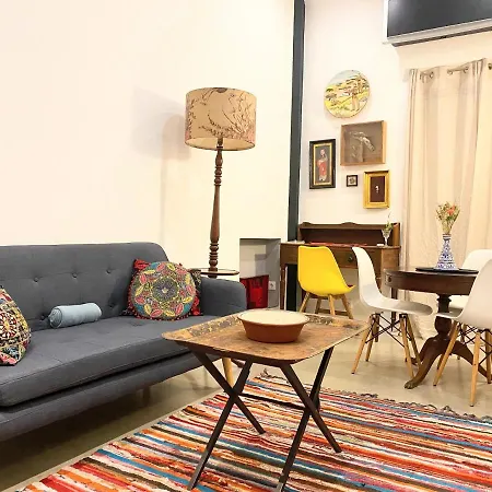 아파트 Art Alfama, Authentic Experience *